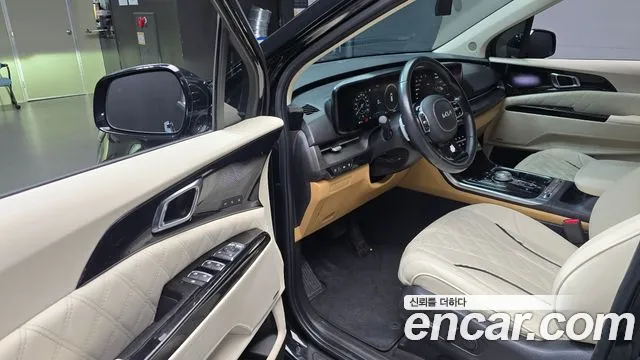 Kia Carnival 4th Gen — Фото автомобиля 15