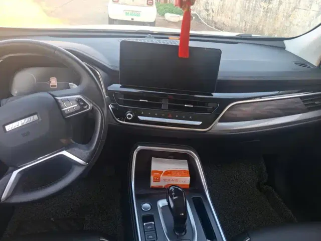 Haval H6 — Фото автомобиля 13