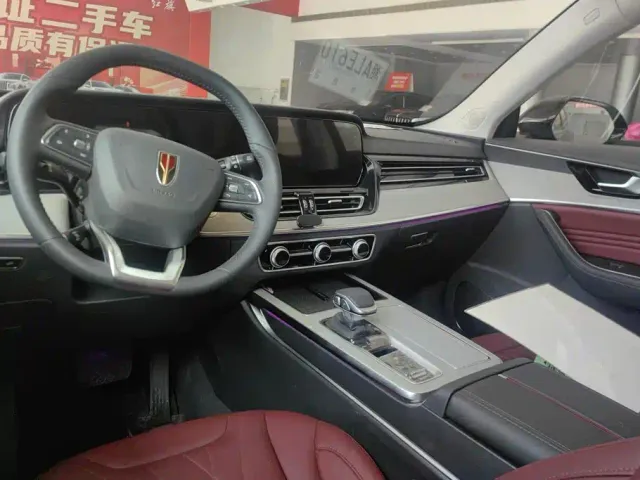 Hongqi HS5 — Фото автомобиля 12