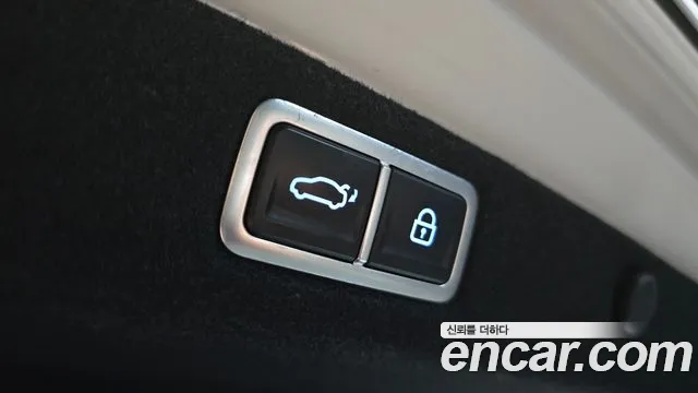 Hyundai Grandeur GN7 — Фото автомобиля 25