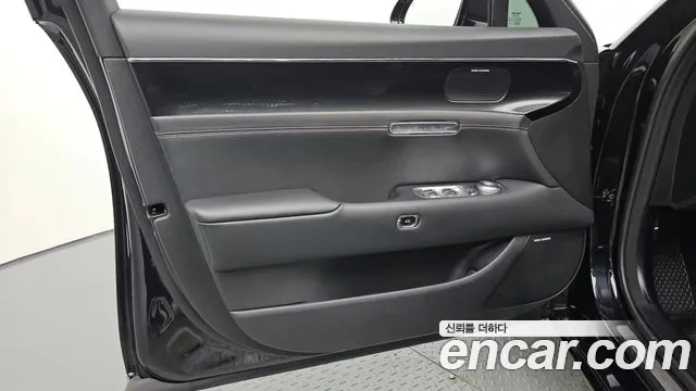 Genesis G90 RS4 — Фото автомобиля 13