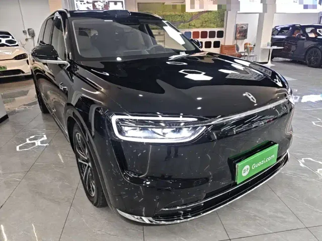 AITO Wenjie AITO M7 2026 Extended Range Ultra AWD 5-Seater — Фото автомобиля 3