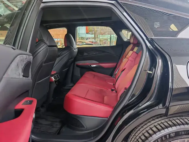 Lexus RX — Фото автомобиля 10
