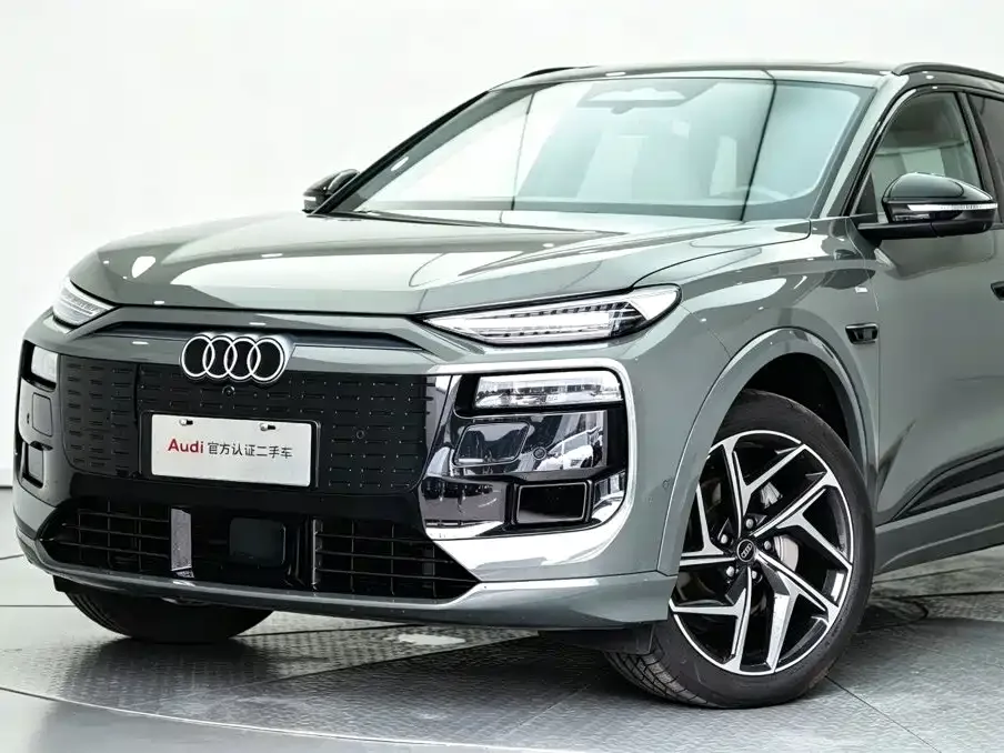 Audi Audi Q6L e-tron 2025 Model Pioneer Edition — Фото автомобиля 22
