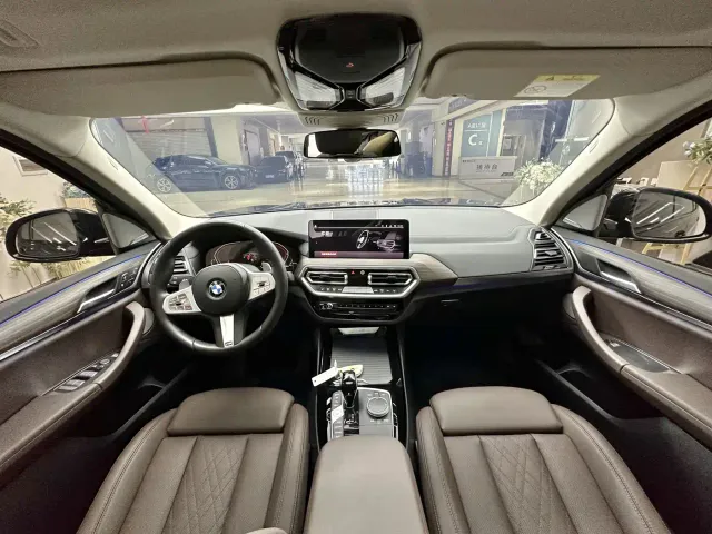 BMW X3 — Фото автомобиля 9