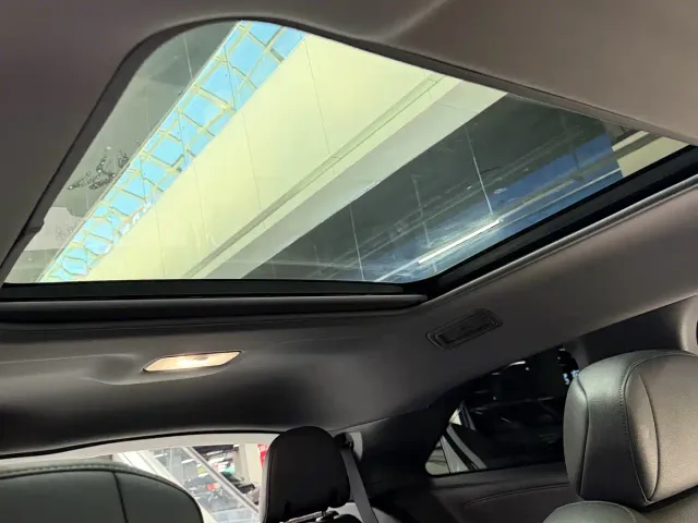 Toyota Sienna — Фото автомобиля 11