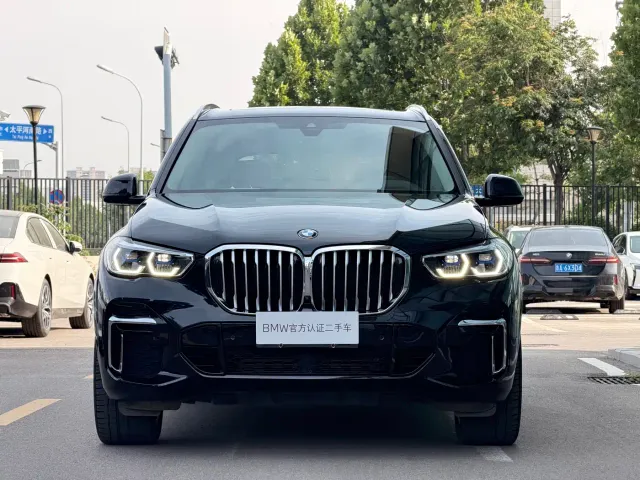 BMW X5 — Фото автомобиля 5