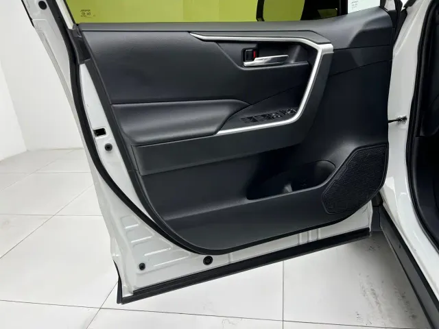 Toyota RAV4 Rongfang 2021 2.0L CVT 2WD Trend — Фото автомобиля 11