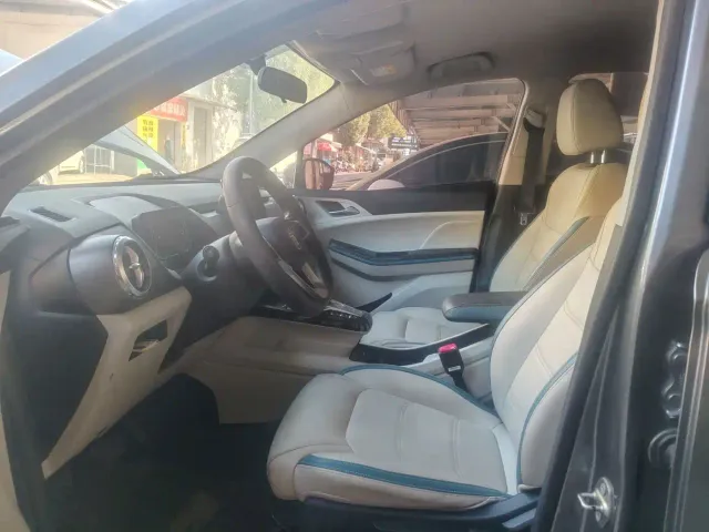 BYD Yuan Pro — Фото автомобиля 4