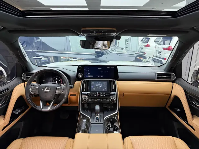 Lexus Lexus LX 2025 700h Leading Edition — Фото автомобиля 8