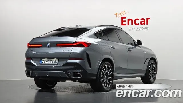 BMW X6 xDrive40i M Sport — Фото автомобиля 2