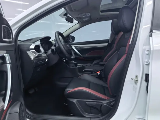 Geely Binyue — Фото автомобиля 4