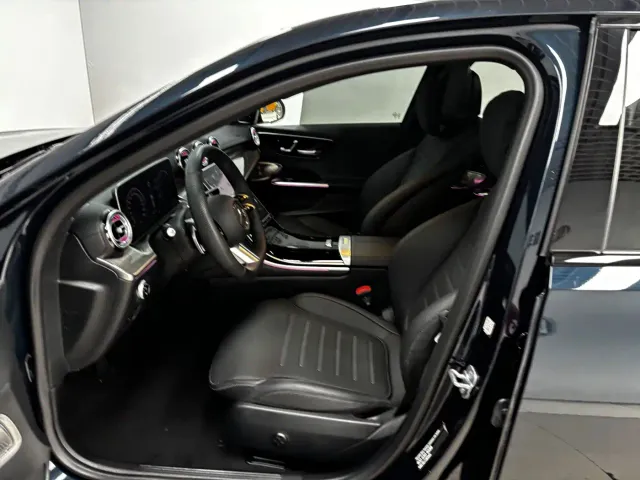 Mercedes-Benz C-Class — Фото автомобиля 13