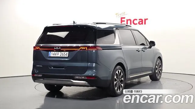 Kia Canival Carnival 4 поколение Бензин 7 мест Outdoor — Фото автомобиля 2