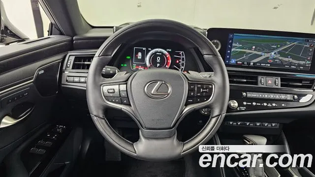 Lexus ES 7th Gen — Фото автомобиля 19