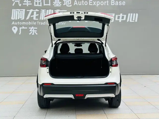 Nissan Qashqai — Фото автомобиля 17