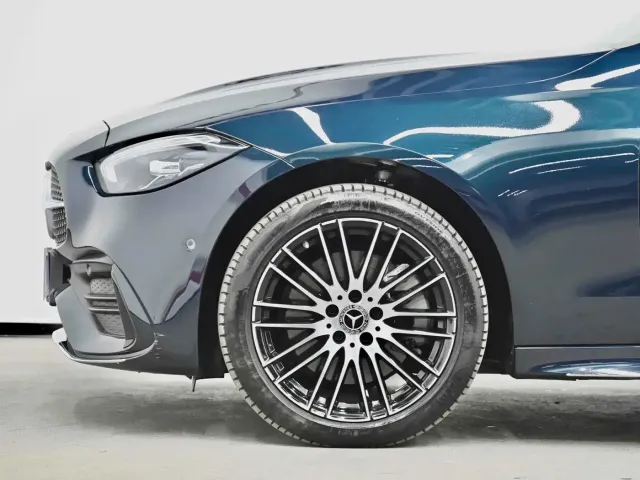 Mercedes-Benz C-Class — Фото автомобиля 14