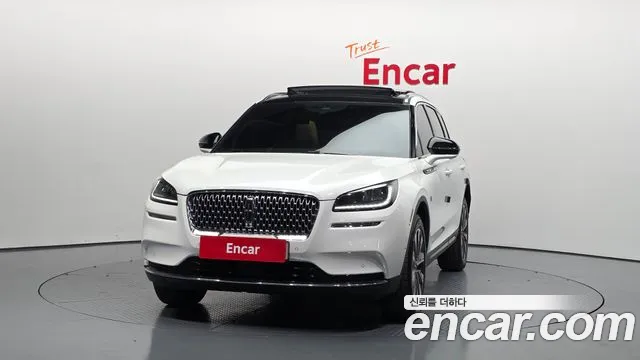 Lincoln Corsair Corsair 2.0 Reserve AWD — Фото автомобиля 3