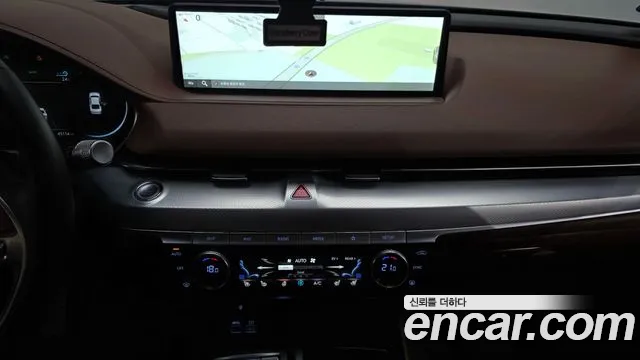 Genesis G80 RG3 — Фото автомобиля 19