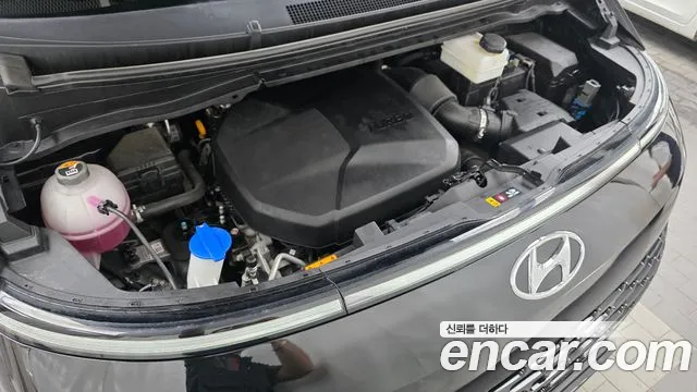 Hyundai Staria Staria Карго 3 места — Фото автомобиля 5