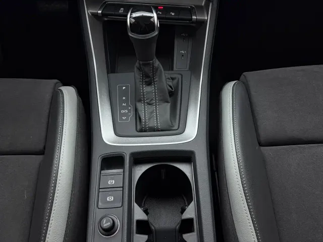 Audi Q3 — Фото автомобиля 13