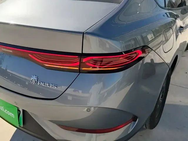 BYD Qin PLUS — Фото автомобиля 7