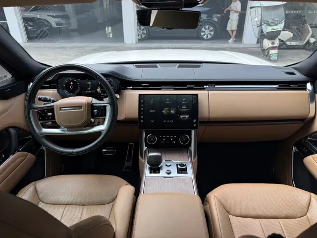 Land Rover Range Rover — Фото автомобиля 9