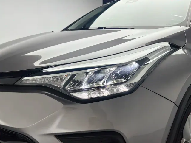 Toyota IZOA — Фото автомобиля 9