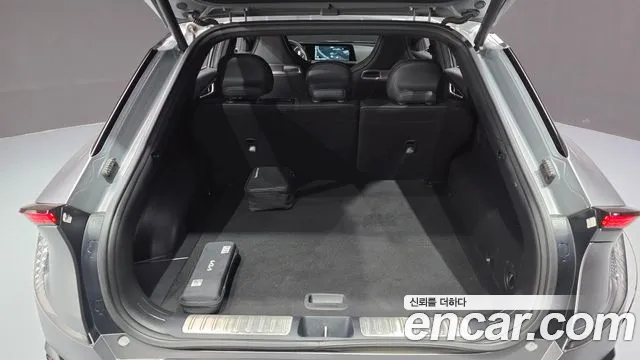 Kia EV6 — Фото автомобиля 19