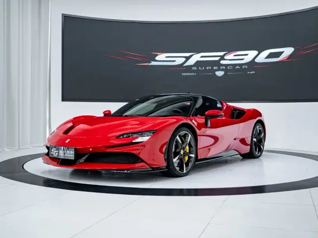 Фотография автомобиля — Ferrari SF90