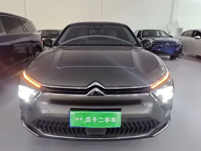 Citroen C5 X — Фото автомобиля 2