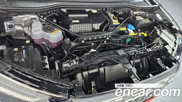 Audi Q4 e-tron — Фото автомобиля 6