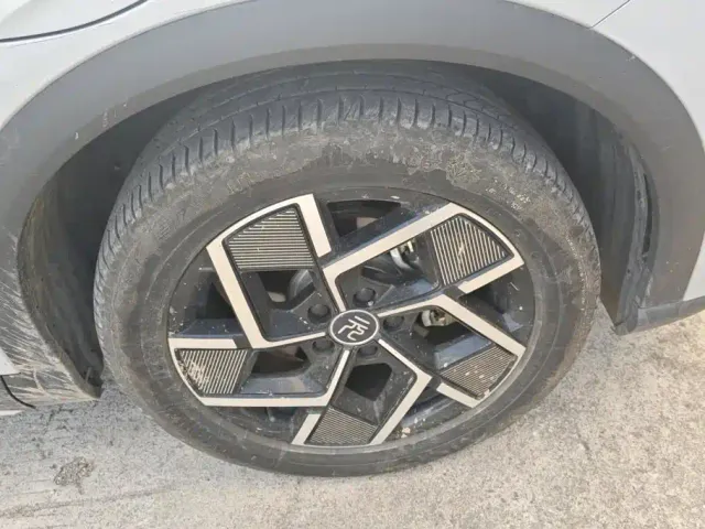 BYD Yuan PLUS — Фото автомобиля 6