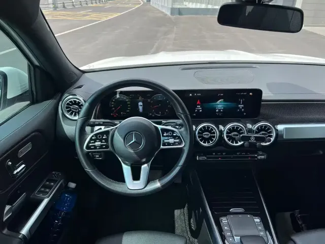 Mercedes-Benz GLB-Class — Фото автомобиля 5
