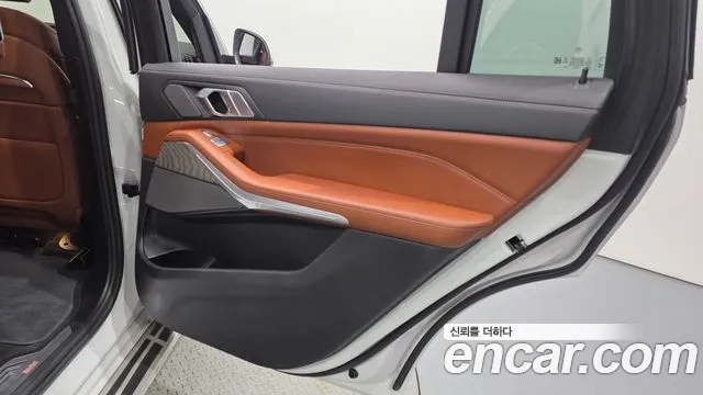 BMW X7 G07 — Фото автомобиля 14