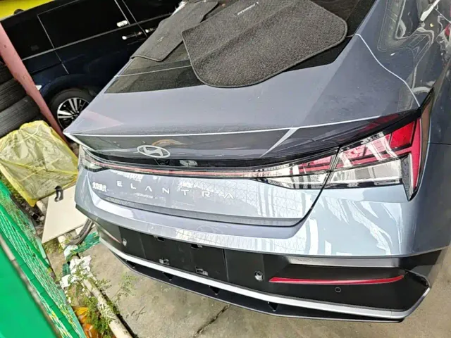 Hyundai Elantra — Фото автомобиля 5
