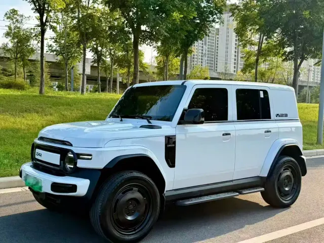 Фотография автомобиля — iCAR V23