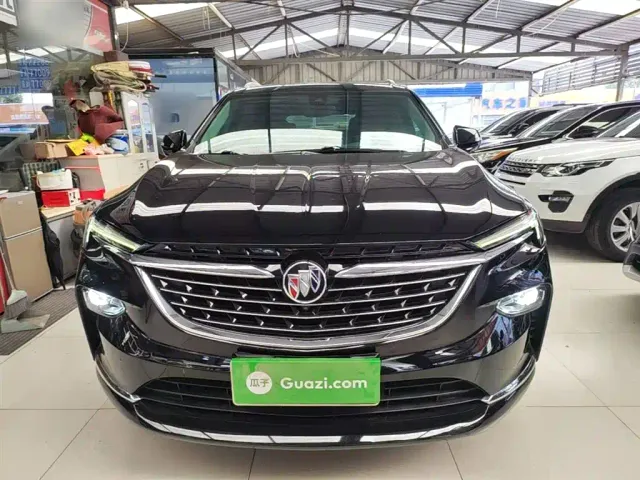 Buick Enclave — Фото автомобиля 2