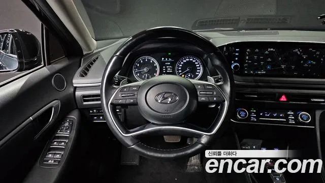 Hyundai Sonata — Фото автомобиля 19
