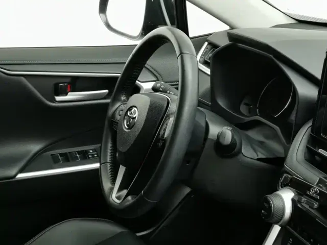 Toyota Wildlander — Фото автомобиля 22