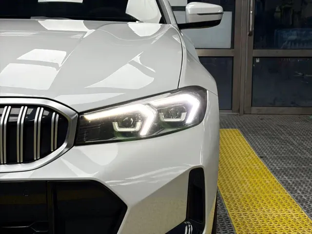BMW 3 Series — Фото автомобиля 7