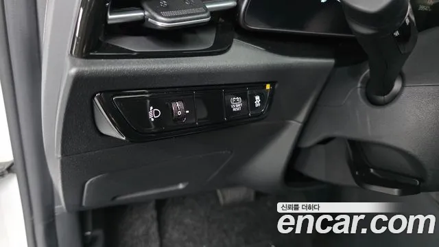 Kia Niro The All New — Фото автомобиля 12