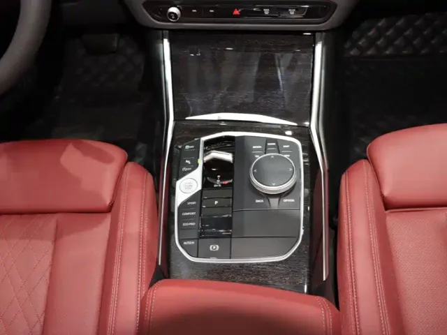 BMW 3 Series — Фото автомобиля 15