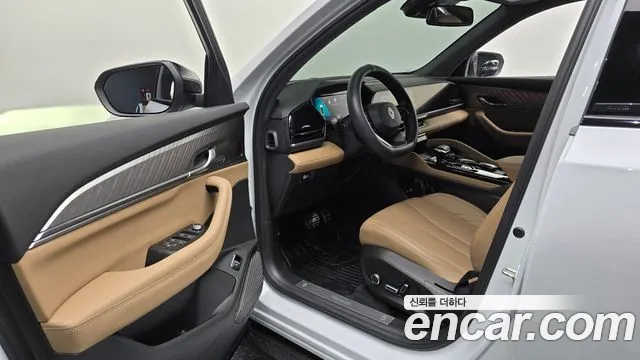 Renault-KoreaSamsung Grand Koleos Grand Koleos 2.0 Iconic 4WD — Фото автомобиля 10