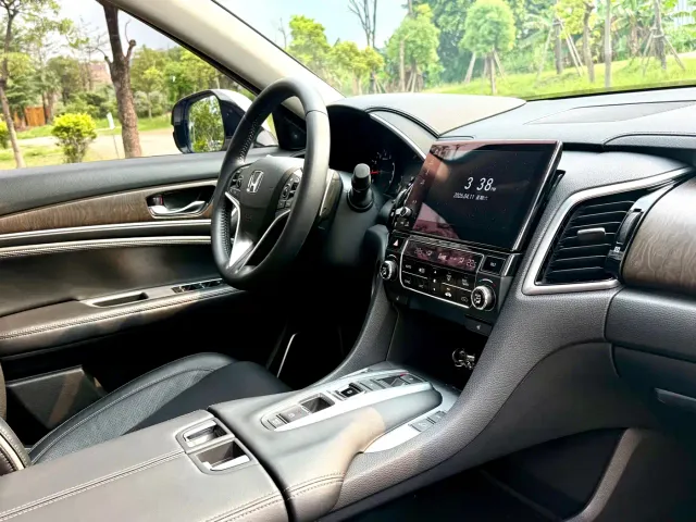 Honda Avancier — Фото автомобиля 14