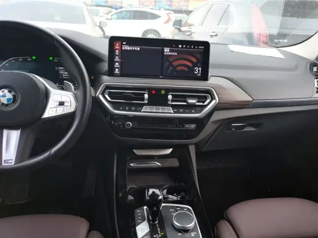 BMW X3 — Фото автомобиля 12