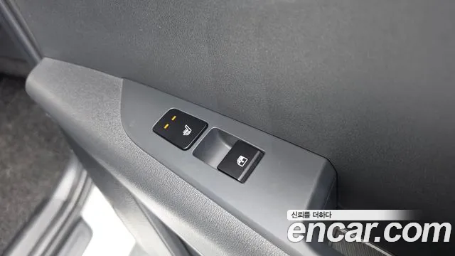 Kia Niro The All New — Фото автомобиля 24
