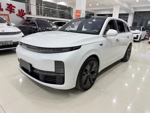 Фотография автомобиля — Li Auto L7