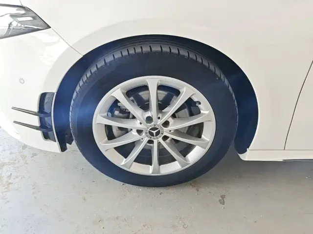 Mercedes-Benz A-Class — Фото автомобиля 22