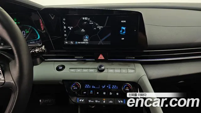 Hyundai Avante CN7 — Фото автомобиля 14